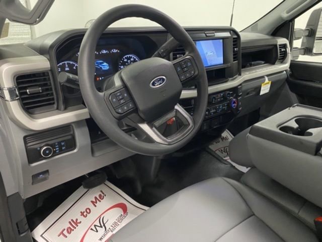 New 2025 Ford F350 XL w/ XL Chrome Package image 14