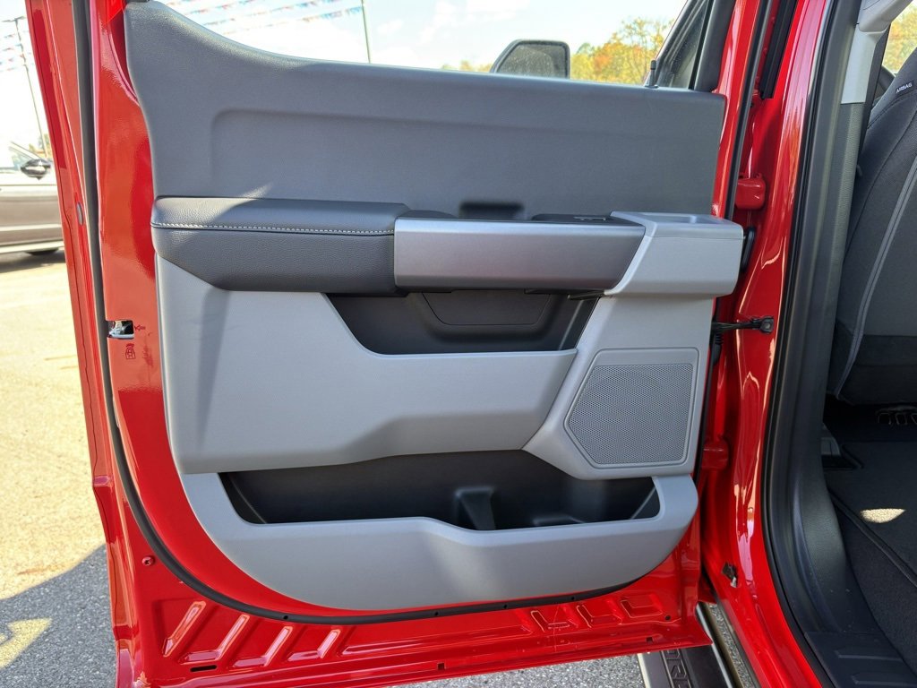 New 2026 Ford F350 XL image 24