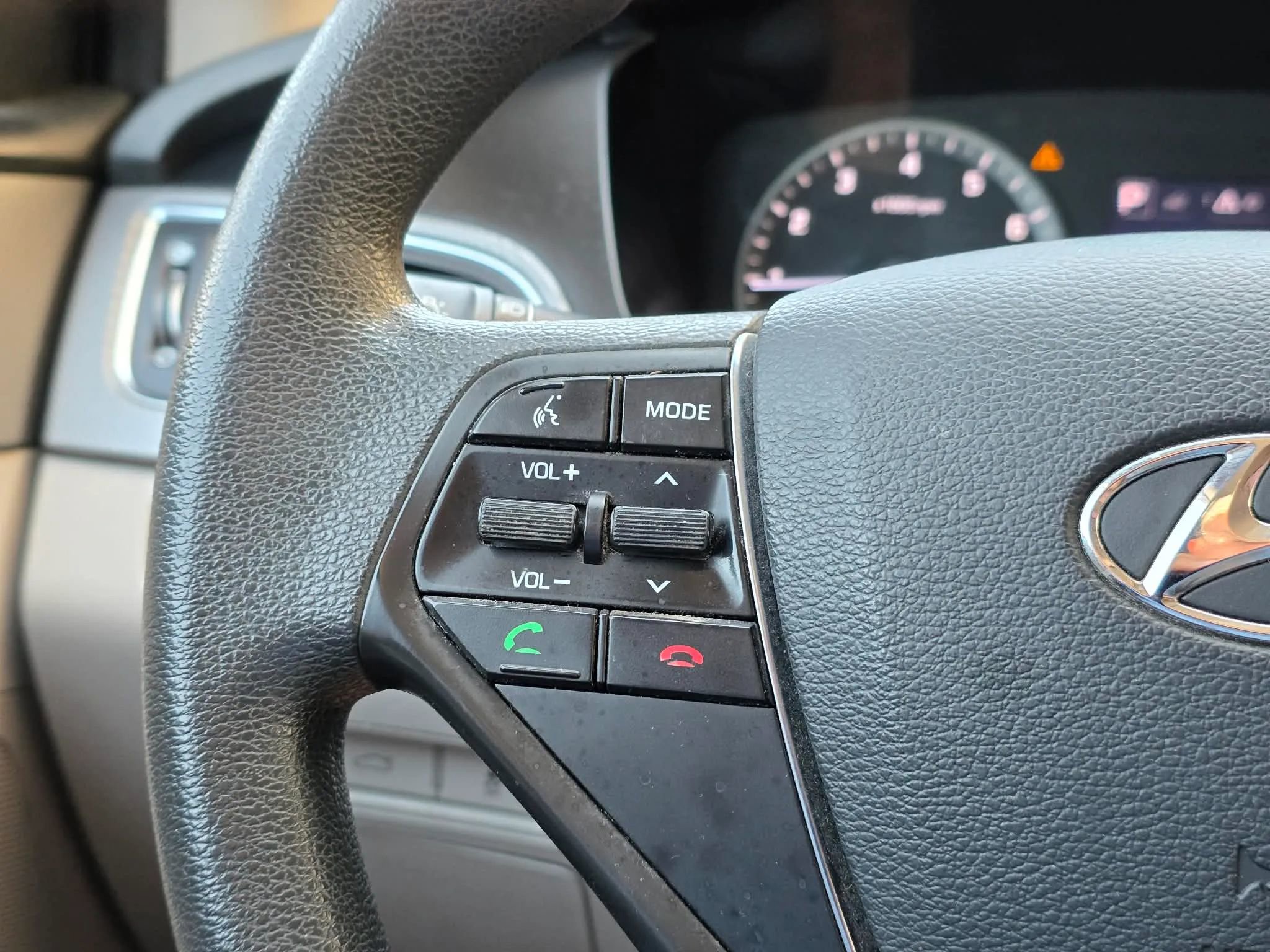 Used 2017 Hyundai Sonata SE image 18