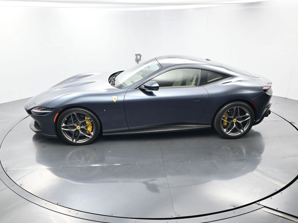 Used 2021 Ferrari Roma image 32