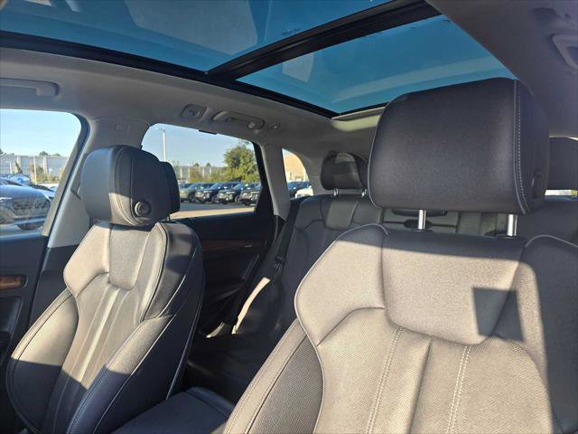 Used 2023 Audi Q5 2.0T Premium Plus w/ Premium Plus Package image 23