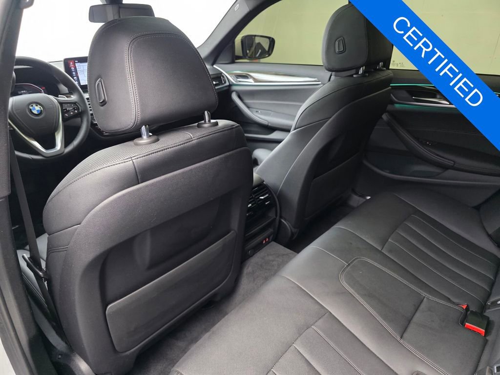 Used 2021 BMW 540i w/ Convenience Package RWD image 15