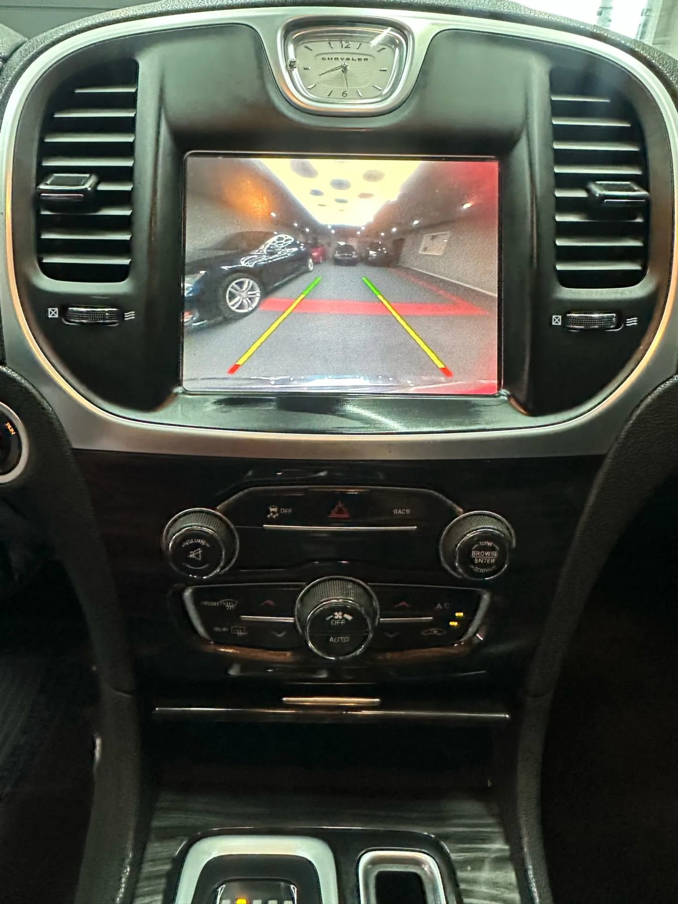 Used 2016 Chrysler 300 Limited image 18