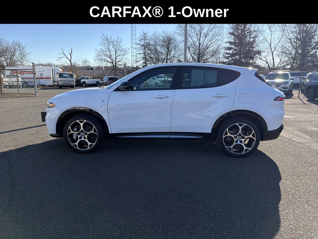 Used 2024 Alfa Romeo Tonale Ti w/ Active Assist Package image 2