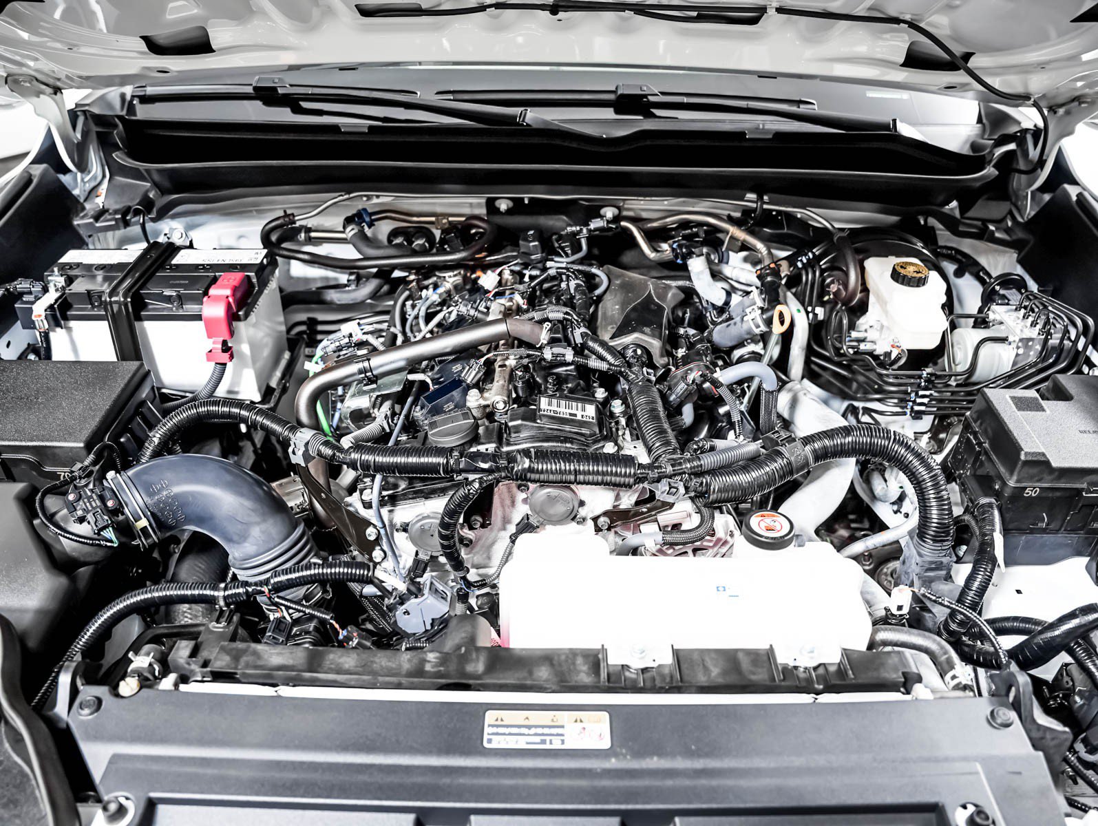 Used 2025 Toyota Tacoma SR5 RWD image 3