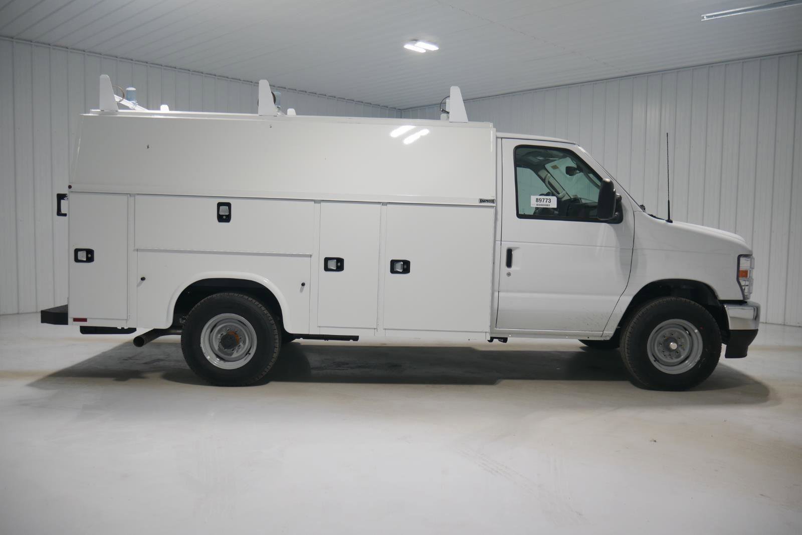 New 2026 Ford E-350 and Econoline 350 Super Duty w/ Power Equipment Group RWD image 4