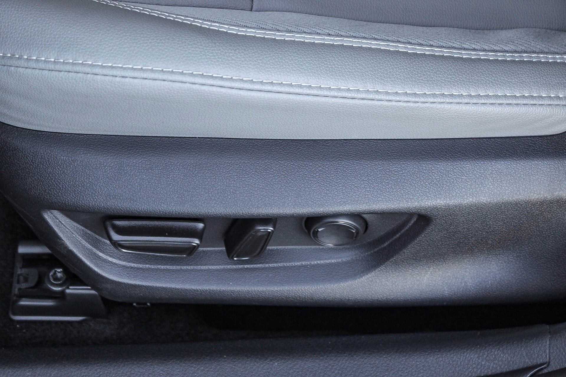 Used 2025 Toyota Camry SE image 22