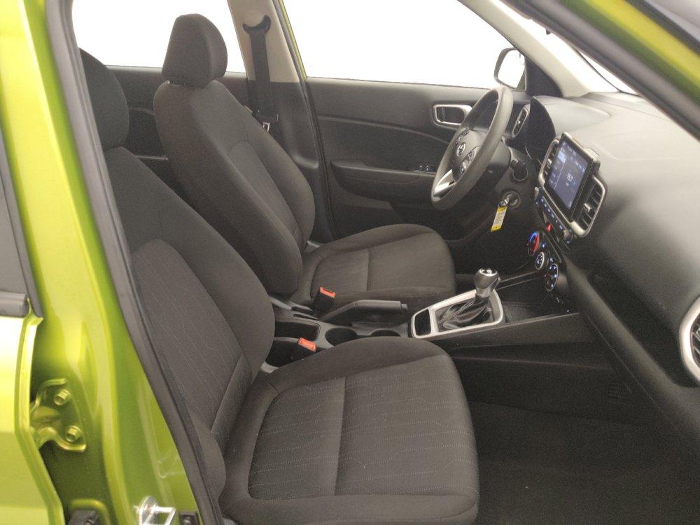 Used 2021 Hyundai Venue SE FWD image 21