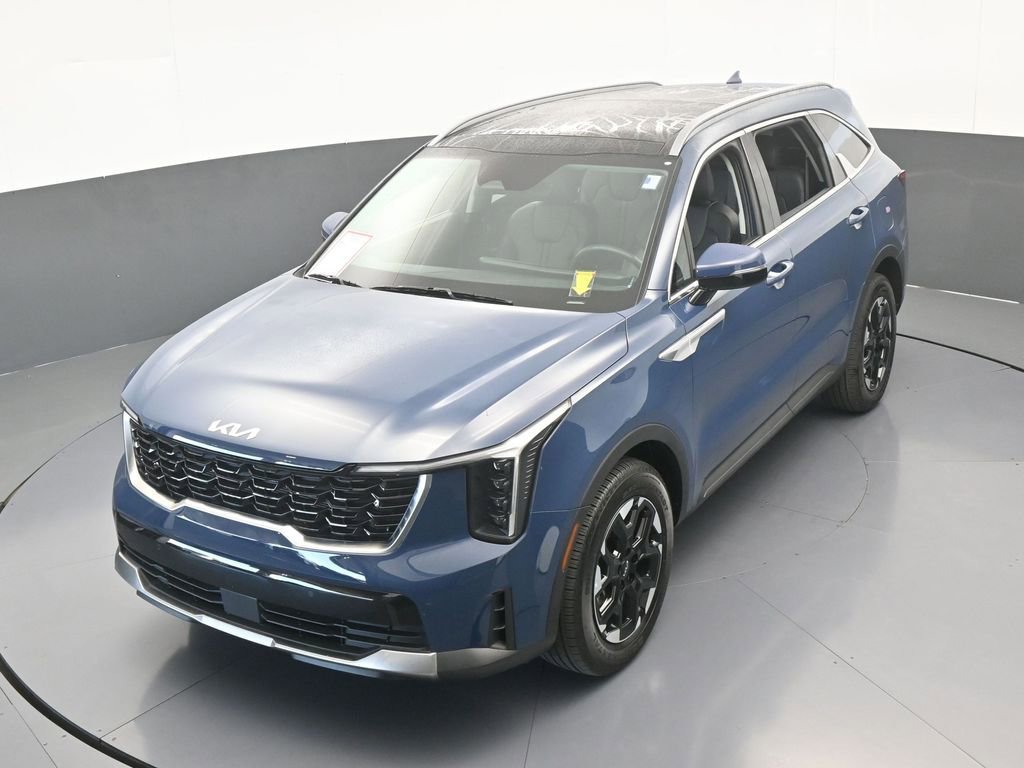 Used 2025 Kia Sorento S w/ Panoramic Sunroof Package image 47
