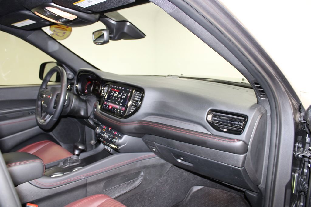 Used 2025 Dodge Durango R/T image 31