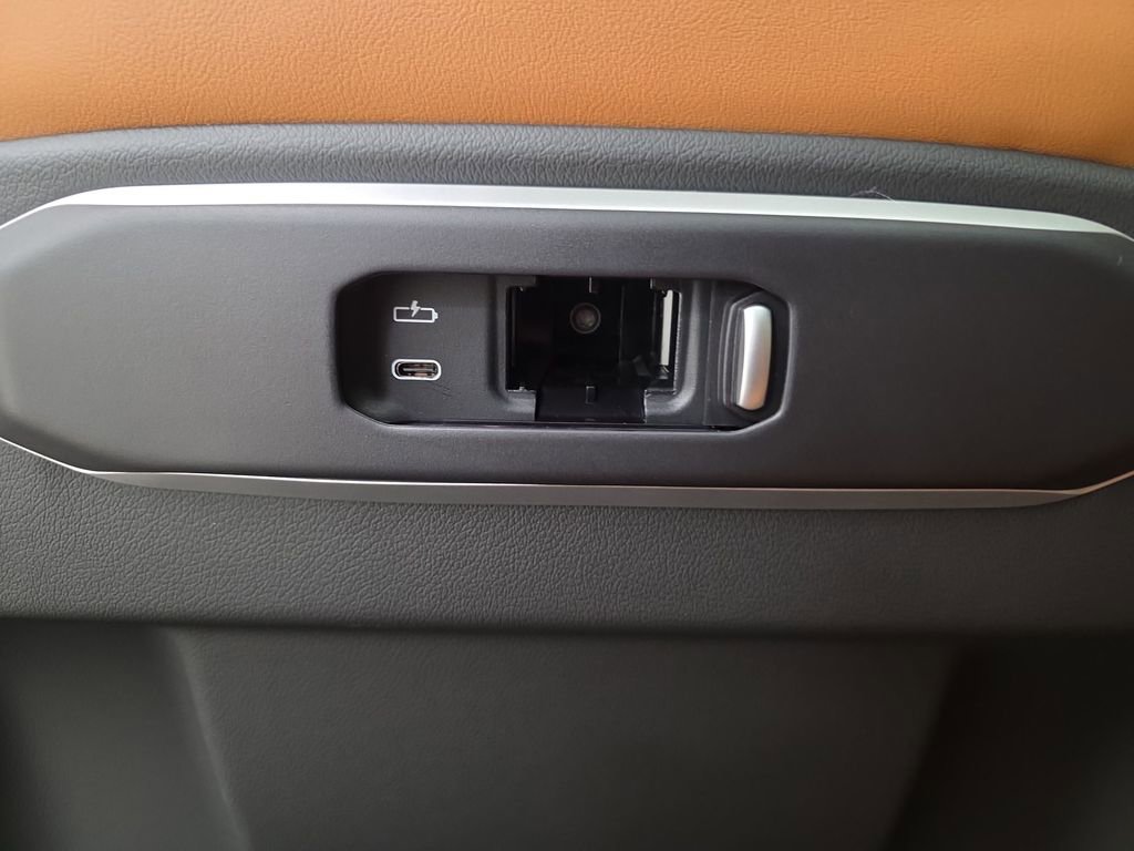New 2026 BMW X5 xDrive50e AWD/4WD image 28