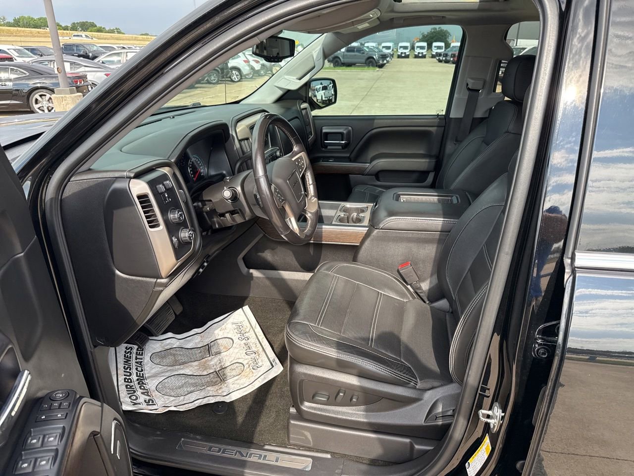 Used 2018 GMC Sierra 1500 Denali w/ Denali Ultimate Package AWD/4WD image 18