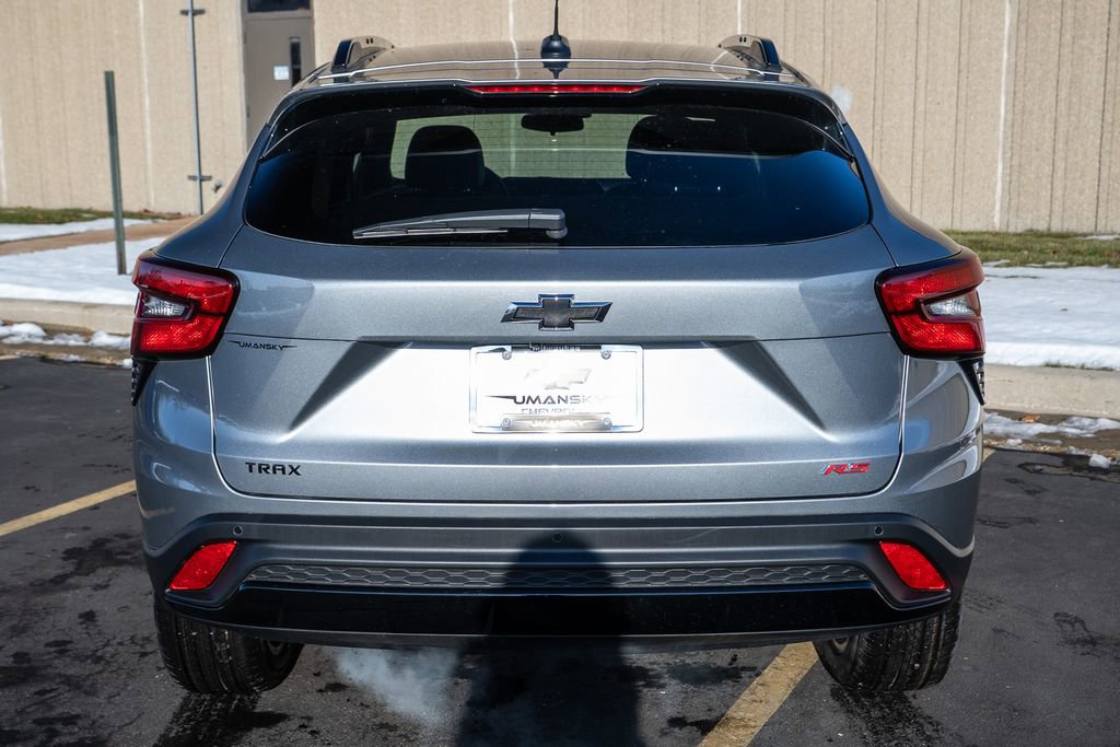 New 2025 Chevrolet Trax RS w/ Driver Confidence Package image 6