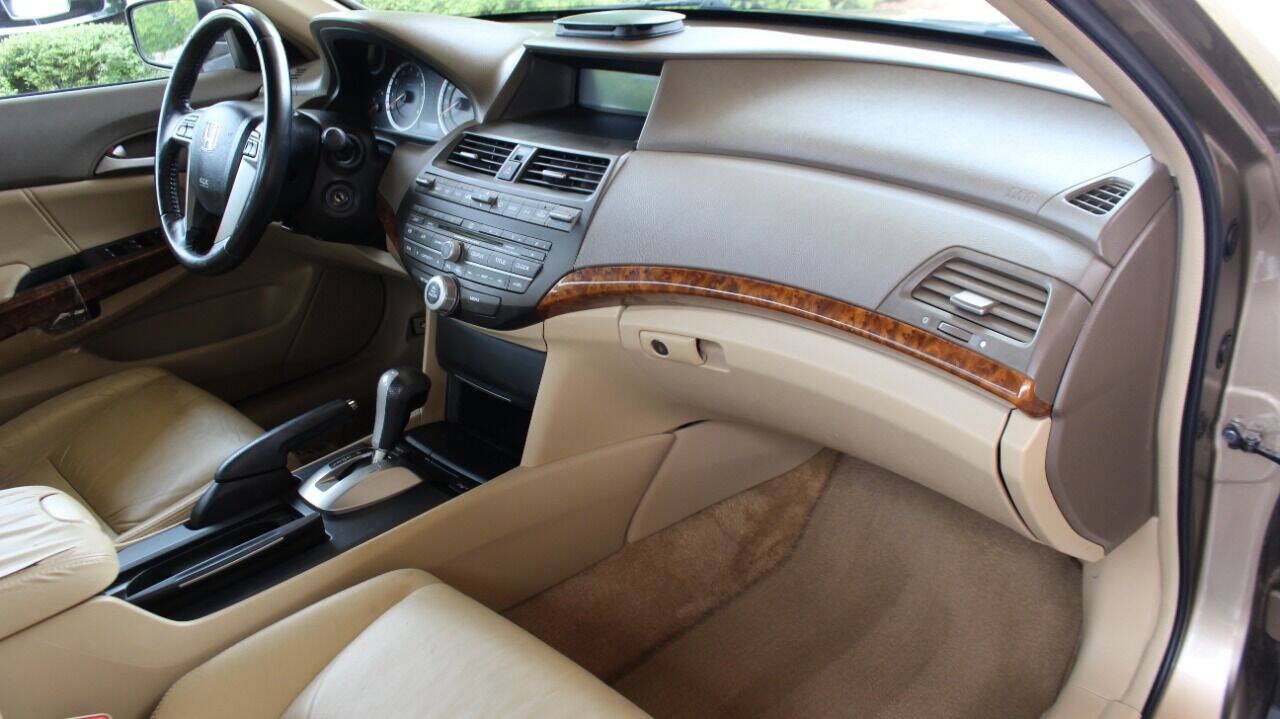 Used 2009 Honda Accord EX-L image 39