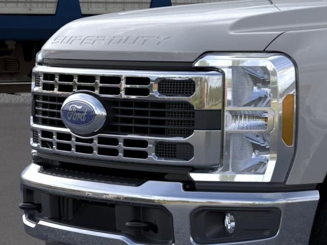 New 2026 Ford F350 XLT AWD/4WD image 17