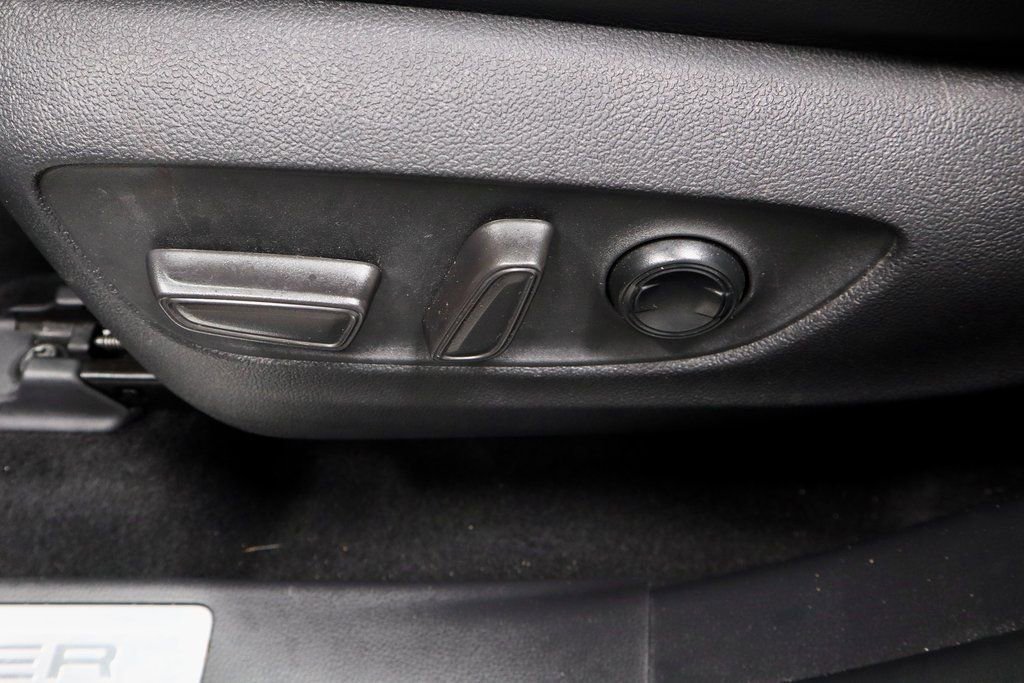 Used 2022 Toyota Highlander Limited image 27