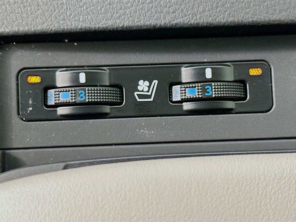 Used 2015 Lexus RX 350 FWD image 21