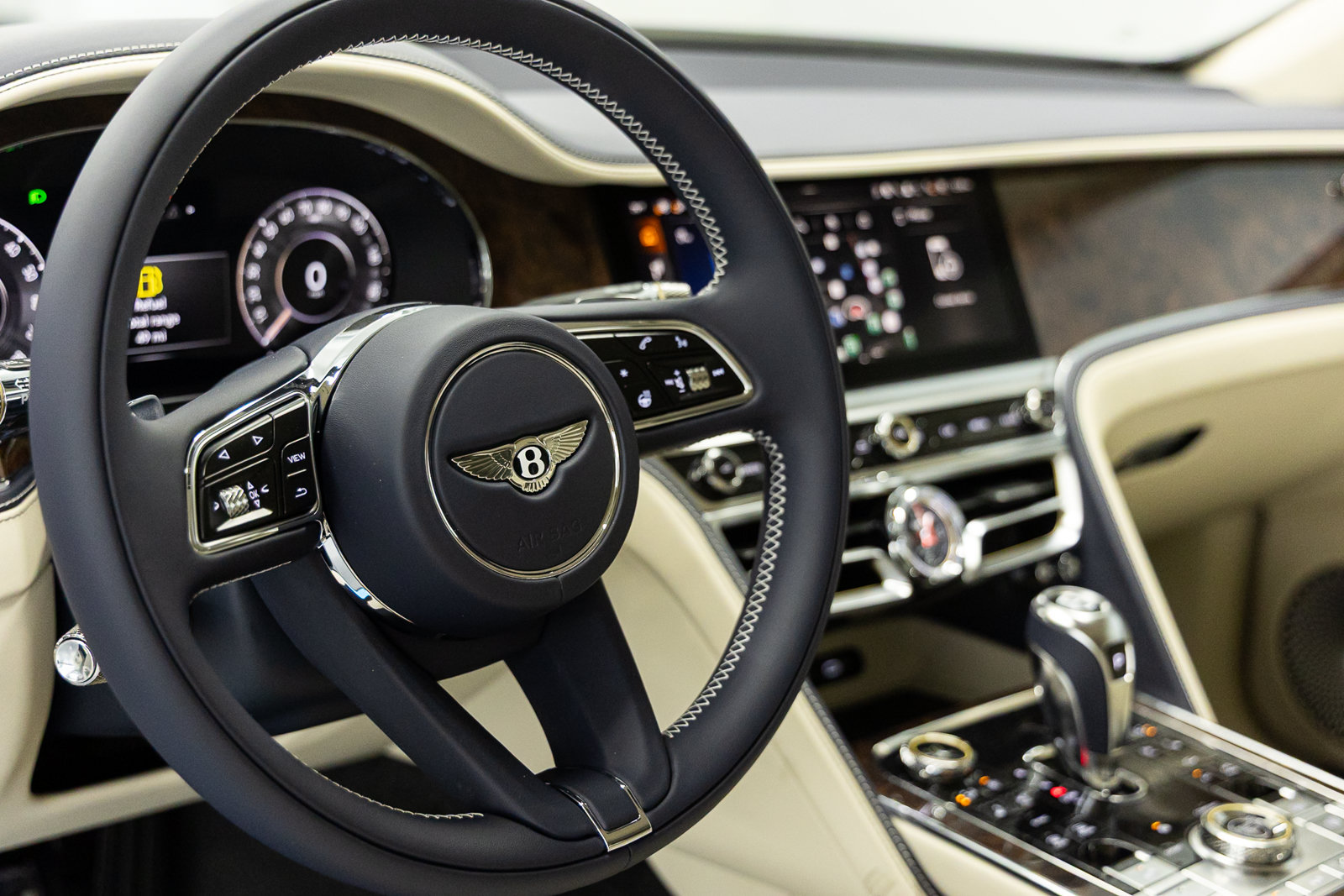 New 2026 Bentley Flying Spur Plug-In Hybrid AWD/4WD image 34