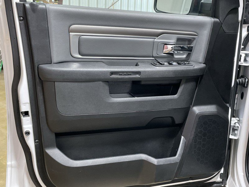 Used 2024 RAM 1500 Classic SLT image 12