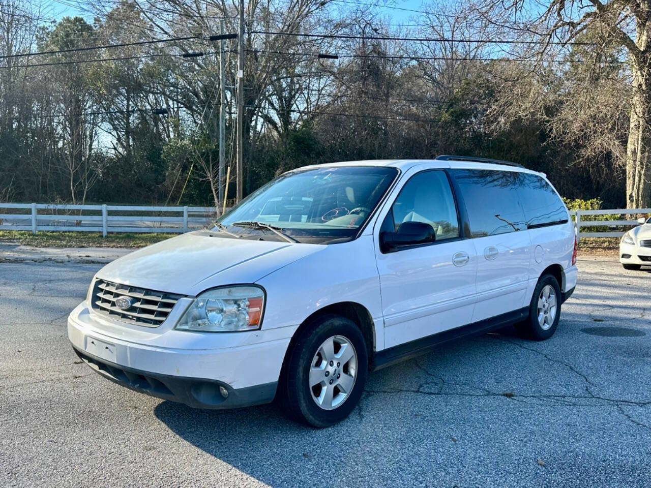Used 2005 Ford Freestar SES image 3