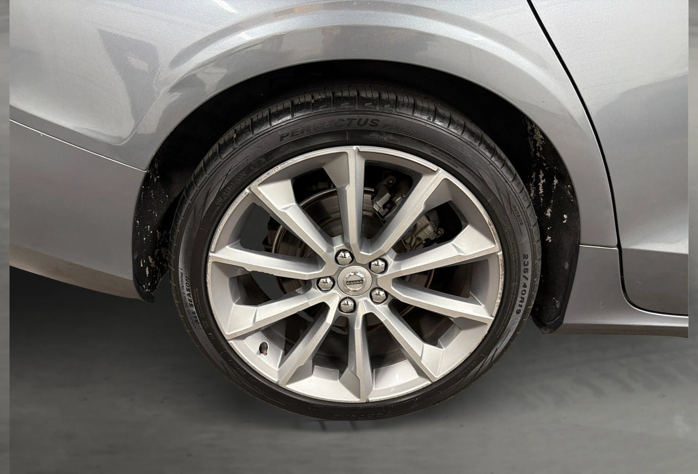 Used 2019 Volvo S60 T5 Momentum w/ Multimedia Package FWD image 45