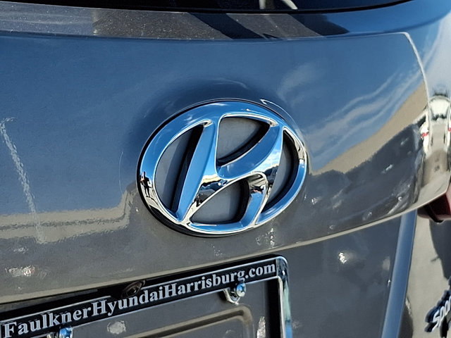 Used 2018 Hyundai Santa Fe Sport w/ 2.0T Ultimate Tech Package 05 AWD/4WD image 32
