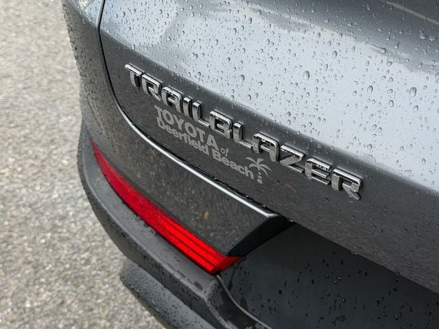 Used 2021 Chevrolet TrailBlazer LS FWD image 13