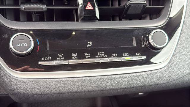 Certified 2025 Toyota Corolla LE FWD image 23
