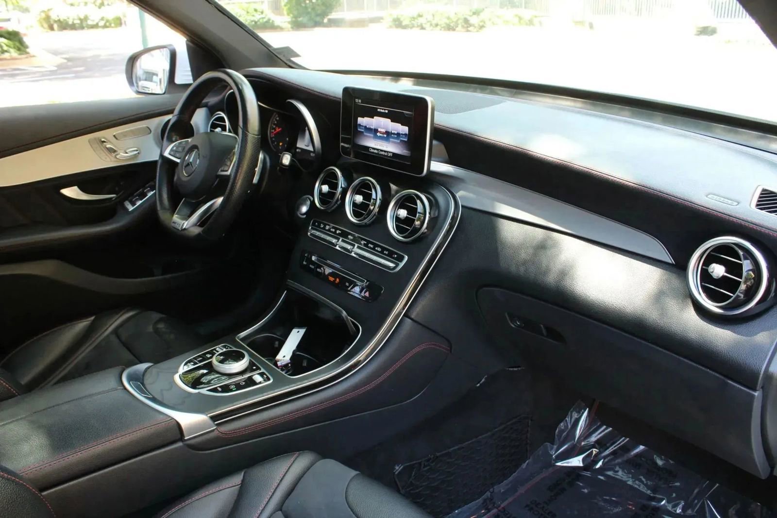 Used 2019 Mercedes-Benz GLC 43 AMG 4MATIC image 65