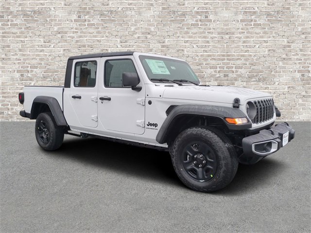 New 2025 Jeep Gladiator Sport video 1