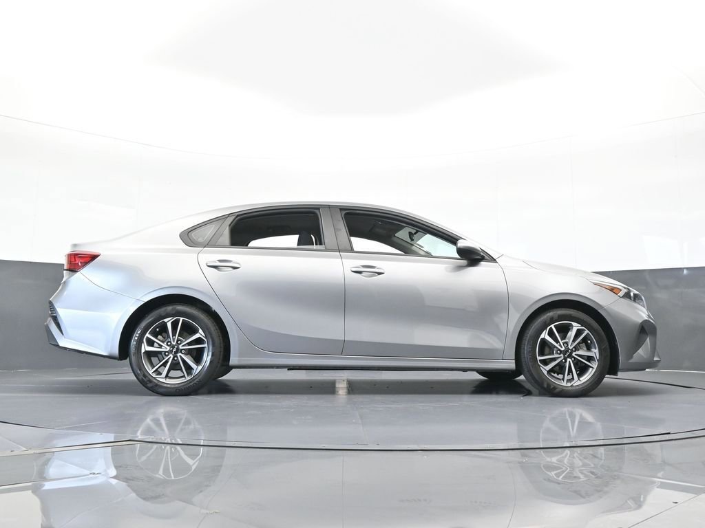 Used 2023 Kia Forte LXS image 53