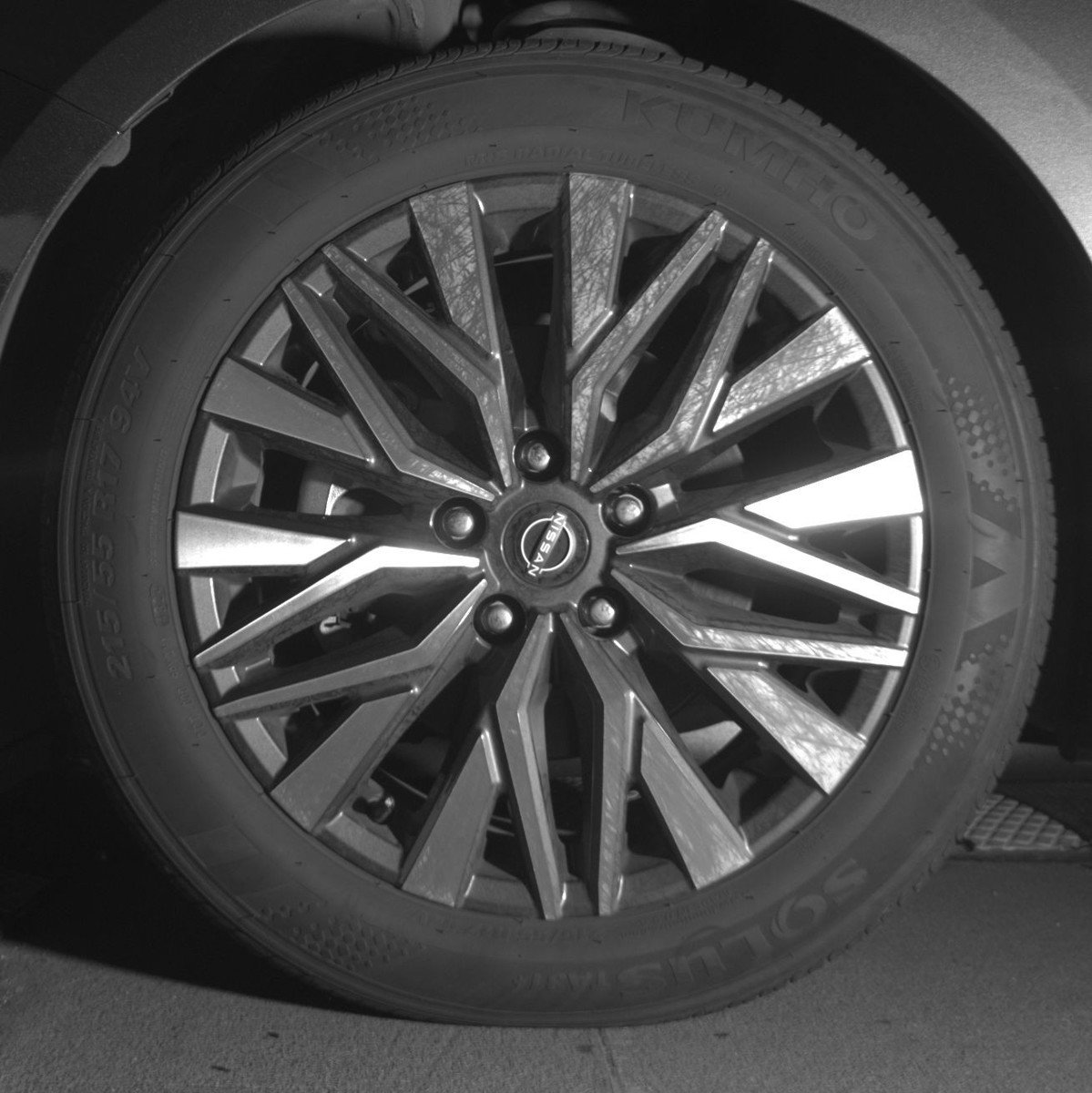 Used 2025 Nissan Altima 2.5 SV image 12