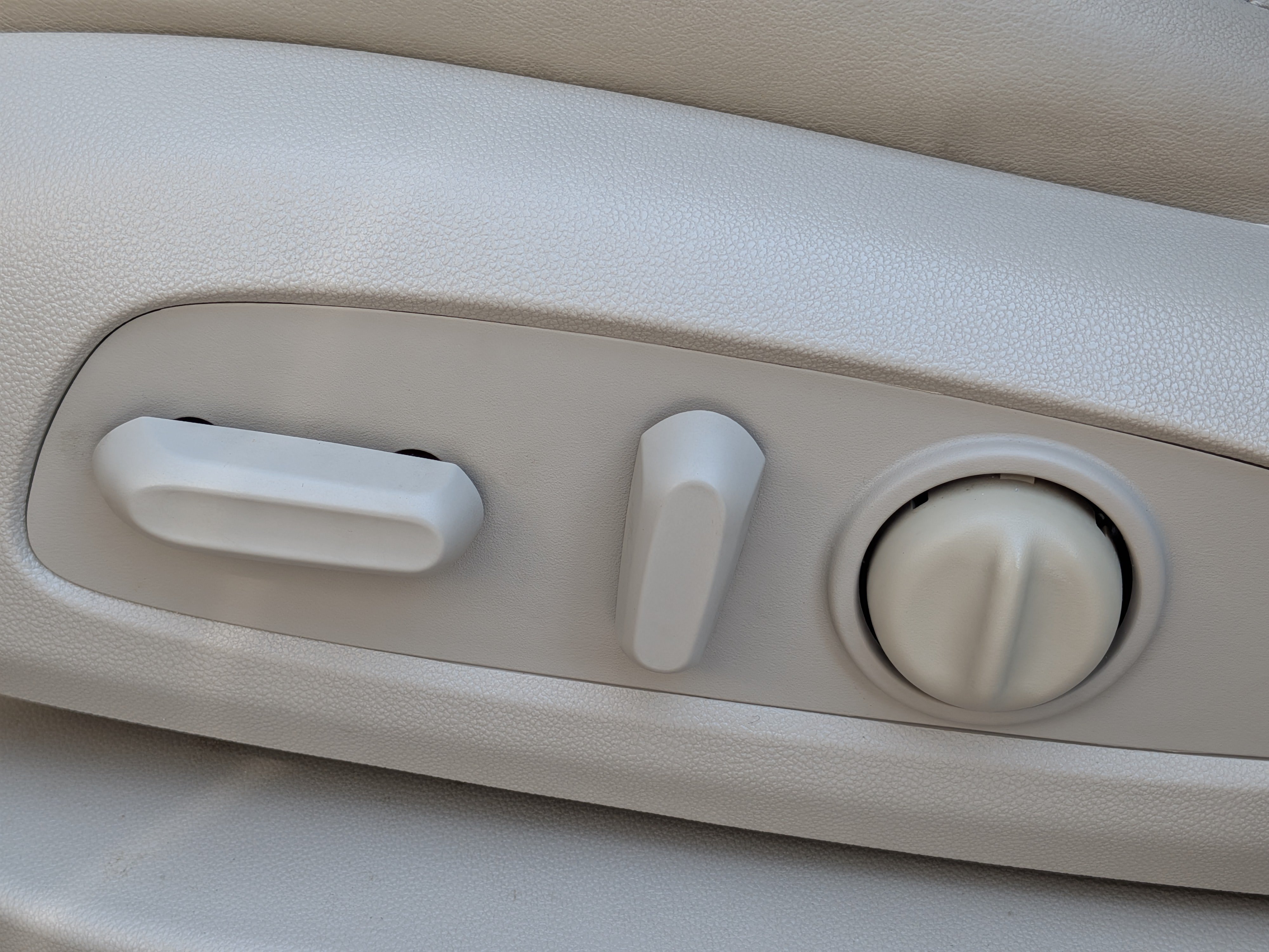 Certified 2019 Buick Enclave Premium FWD image 21