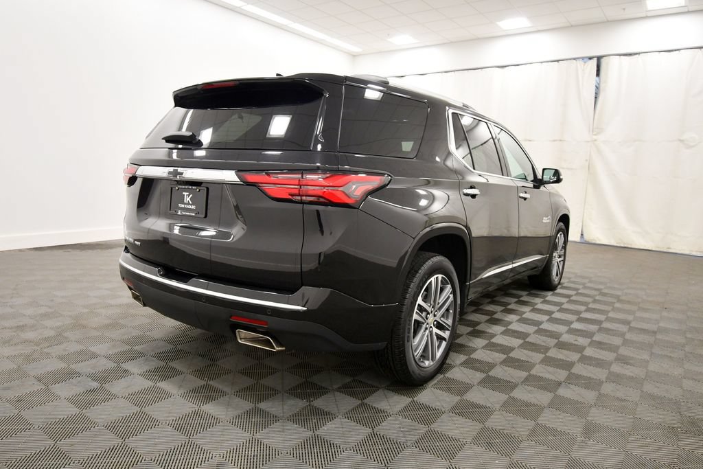 Used 2024 Chevrolet Traverse High Country AWD/4WD image 8