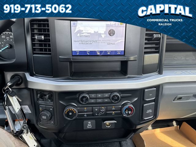 New 2024 Ford F550 4x4 Regular Cab Super Duty image 25