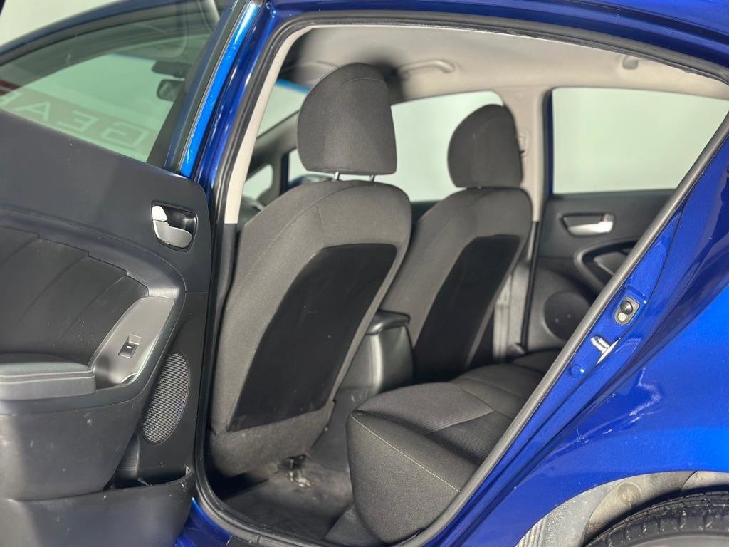 Used 2017 Kia Forte LX image 11