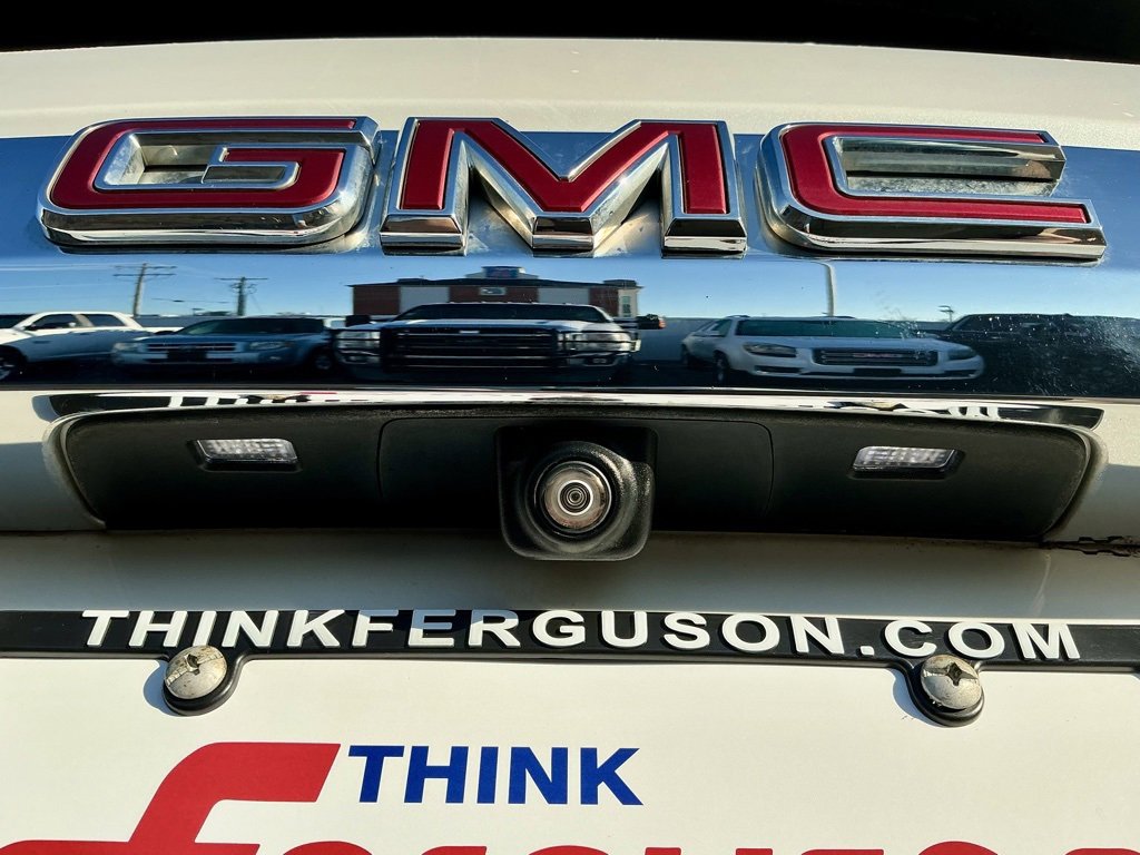 Used 2021 GMC Yukon XL SLT w/ SLT Luxury Plus Package image 17