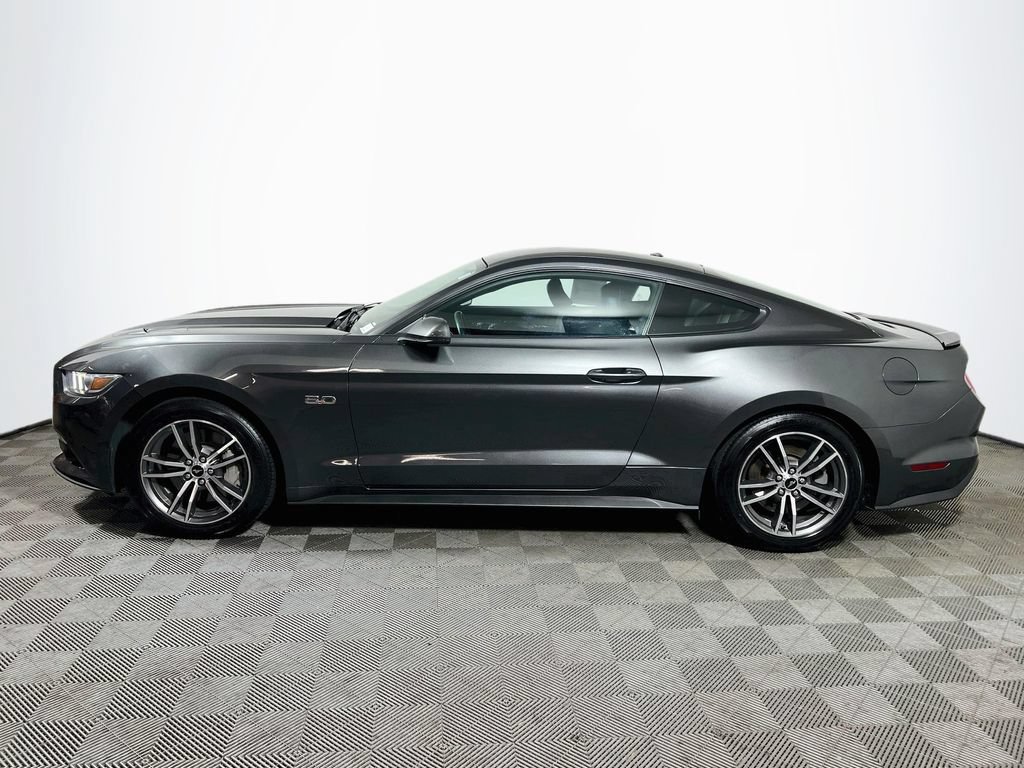 Used 2016 Ford Mustang GT Premium w/ Equipment Group 401A RWD image 4