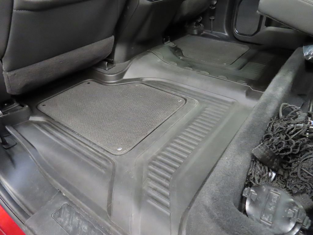 Used 2025 GMC Sierra 2500 AT4 w/ Technology Package AWD/4WD image 82