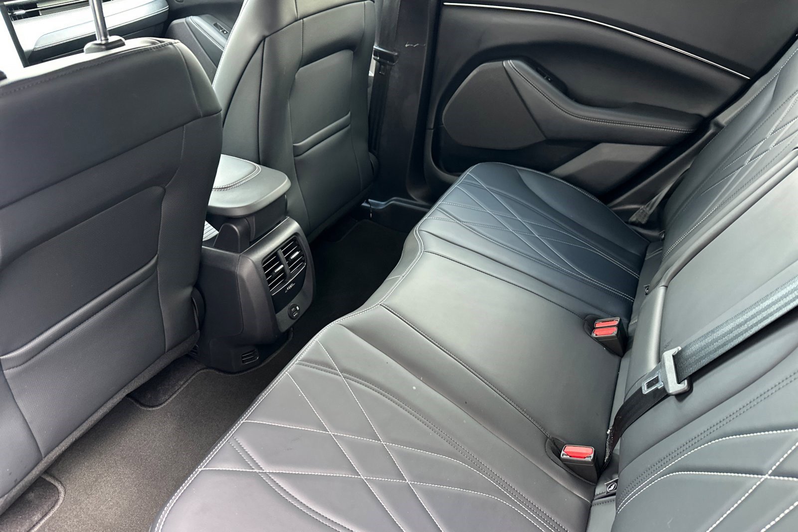 Used 2023 Ford Mustang Mach-E Select image 15