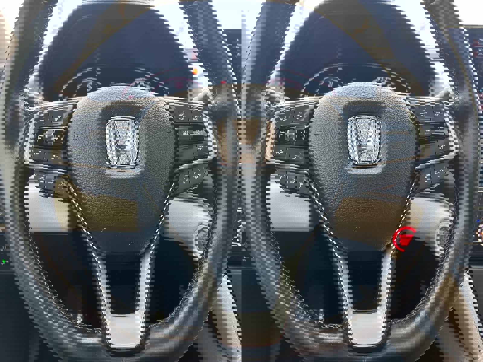 Used 2018 Honda Accord Touring image 24