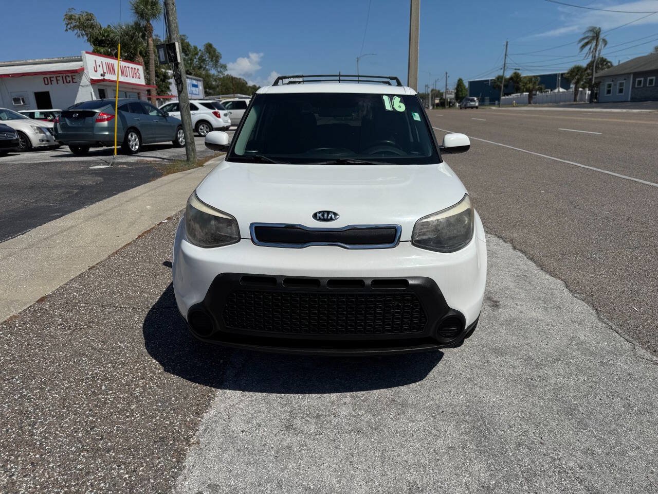 Used 2016 Kia Soul FWD image 3