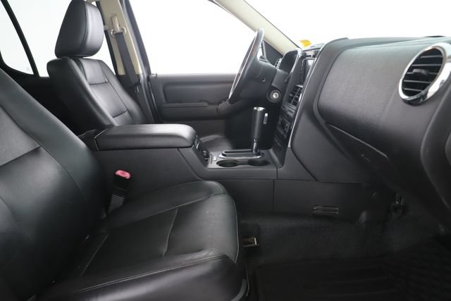 Used 2010 Ford Explorer Sport Trac Limited AWD/4WD image 30