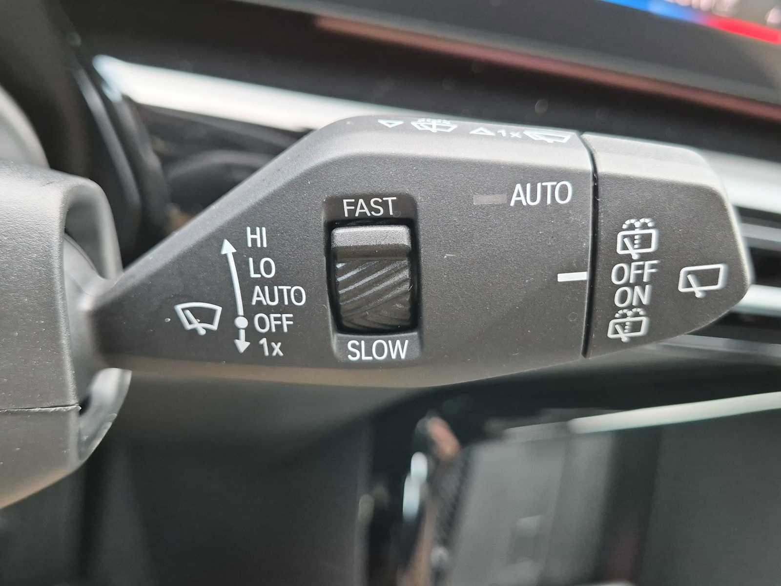 Used 2024 BMW X1 xDrive28i w/ Technology Package AWD/4WD image 28