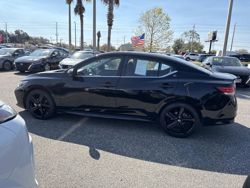 Used 2022 Nissan Sentra SR w/ Trunk Package image 7
