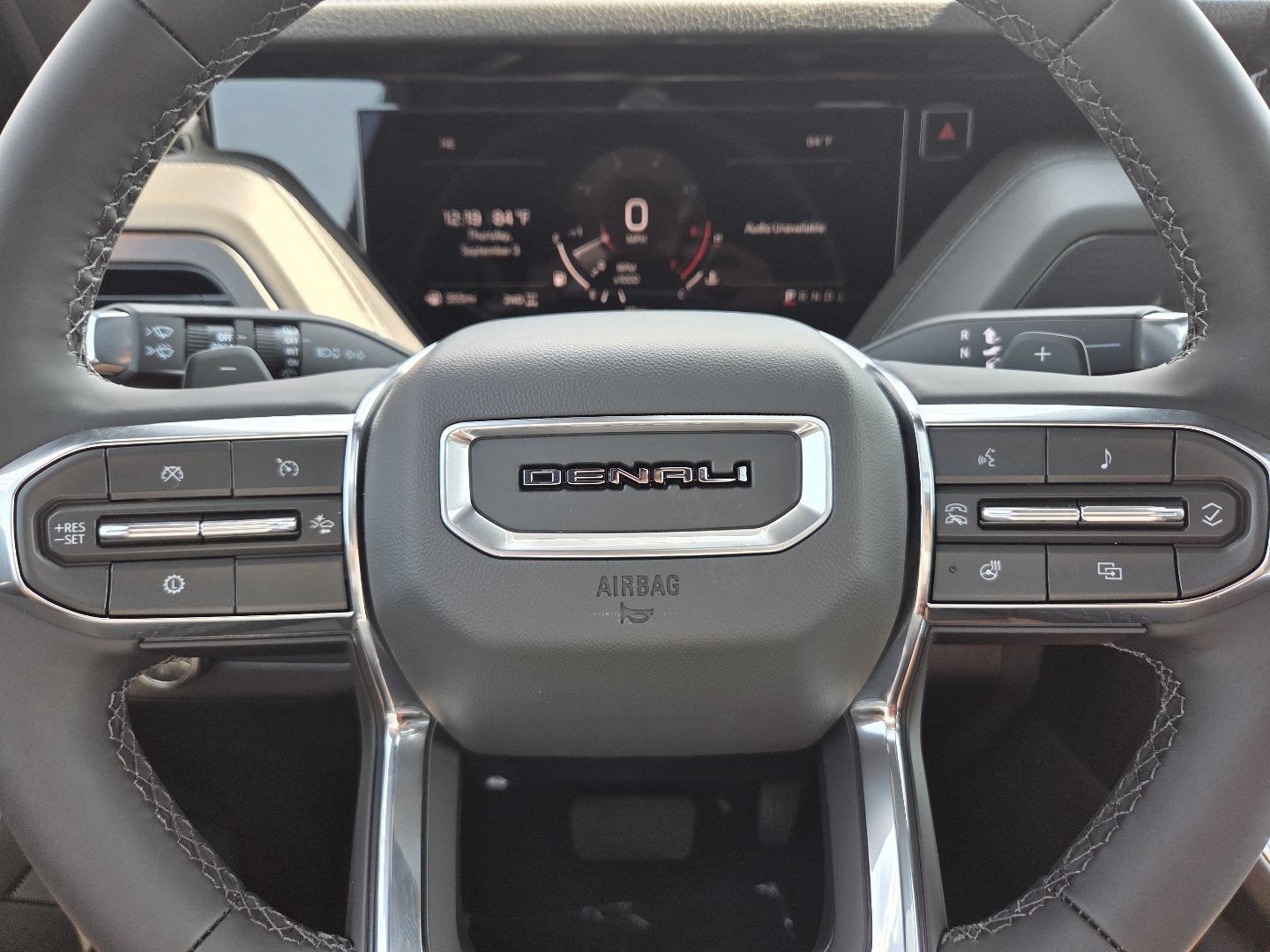 New 2026 GMC Yukon Denali w/ Sun & Power Step Package AWD/4WD image 31