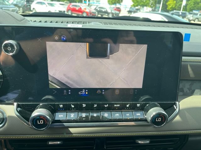 New 2026 Chevrolet Colorado ZR2 w/ Technology Package AWD/4WD image 33