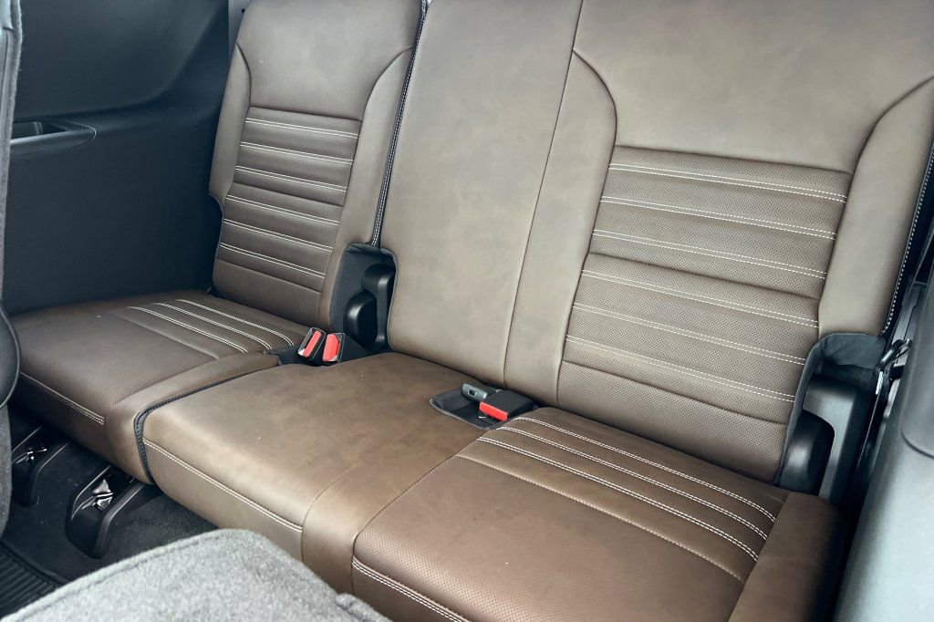 New 2026 GMC Acadia Denali Ultimate image 12