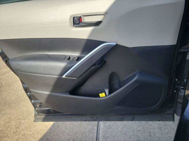 Certified 2023 Toyota Corolla Cross LE FWD image 12