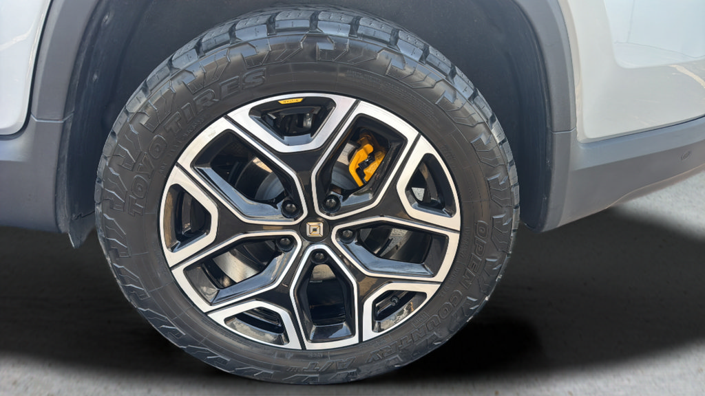 Used 2023 Rivian R1T Launch Edition AWD/4WD image 17
